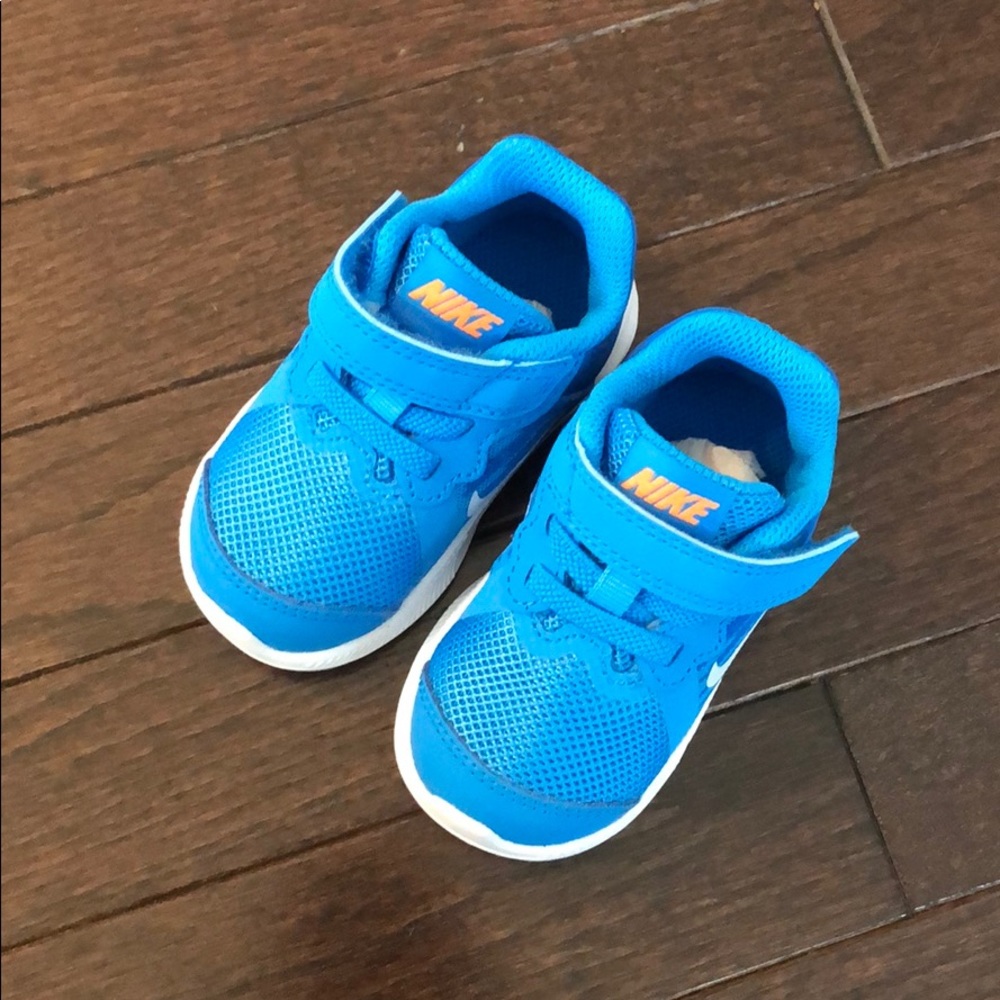 Toddler Boy Size 4C Nike Shoes